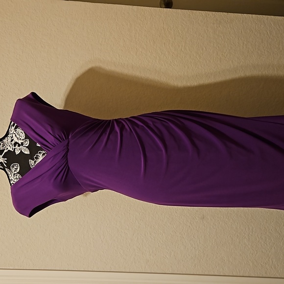 Lauren Ralph Lauren Dresses & Skirts - Lauren Ralph Lauren Formal Sleeveless Lined Plum Dress with Side Rouching